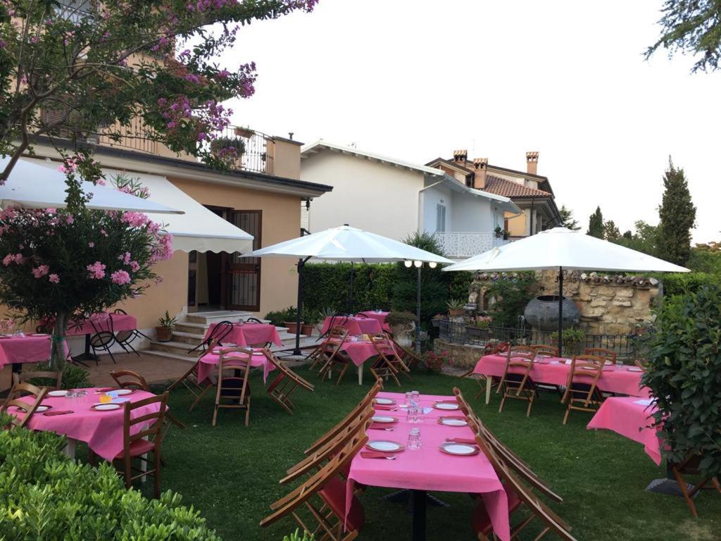 Il Salice Hotel Civitella Del Tronto Exterior photo