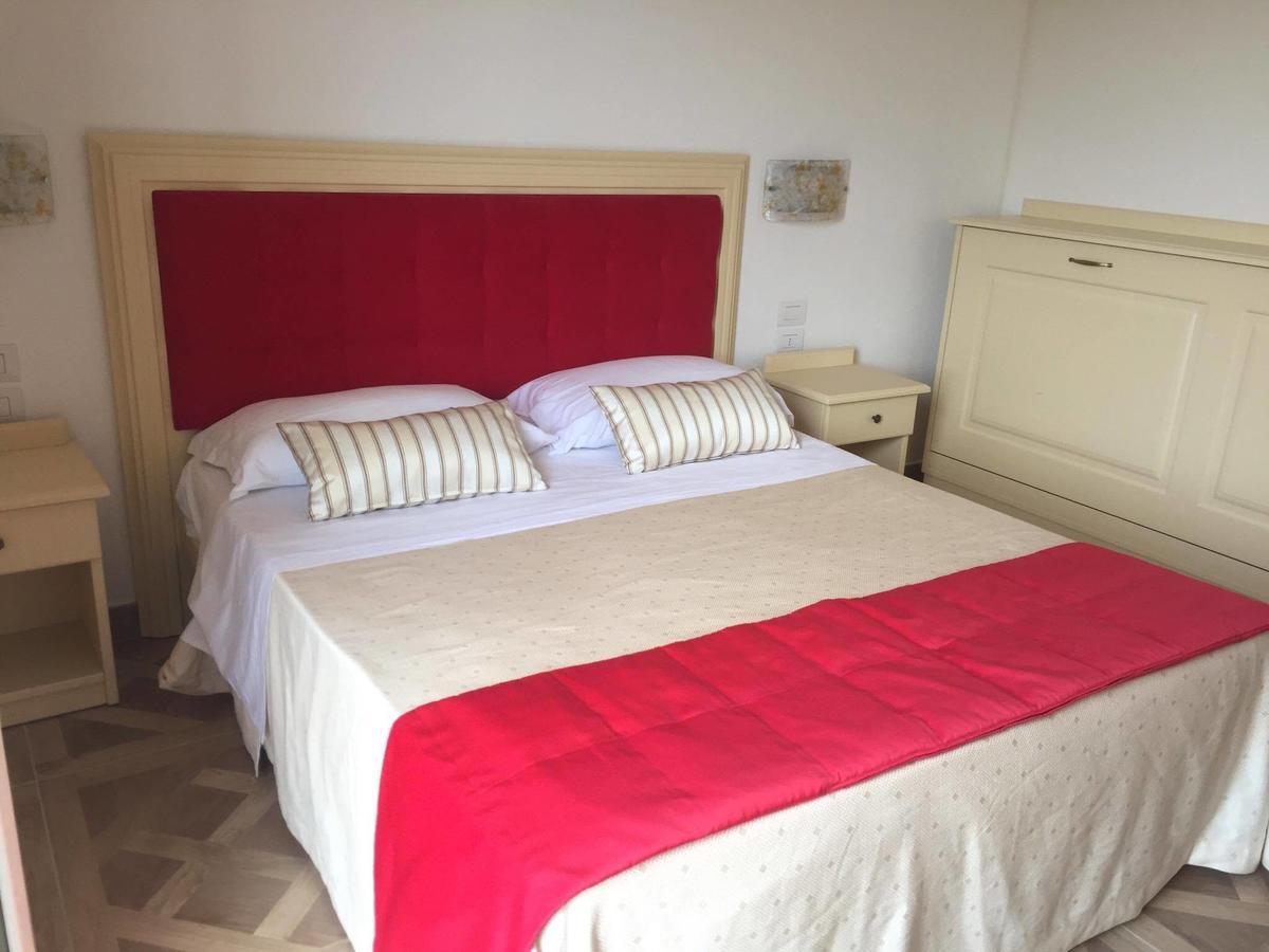 Il Salice Hotel Civitella Del Tronto Exterior photo